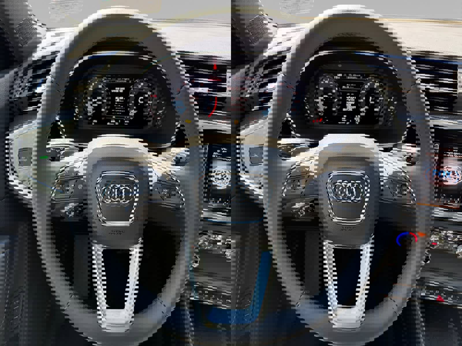 New 2025 Audi Q3 2.0T Premium image 12