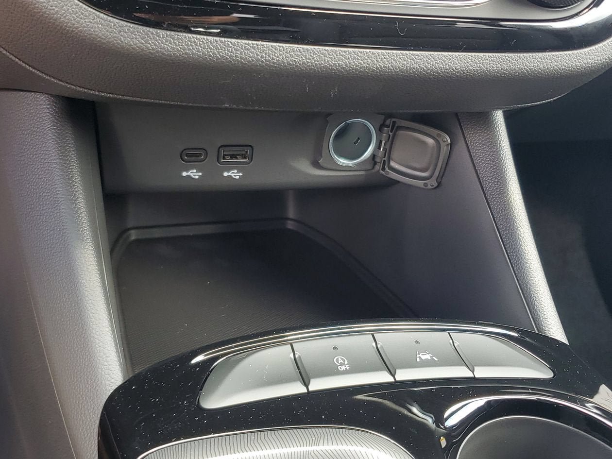 New 2026 Buick Envista Sport Touring w/ Convenience I Package FWD image 23