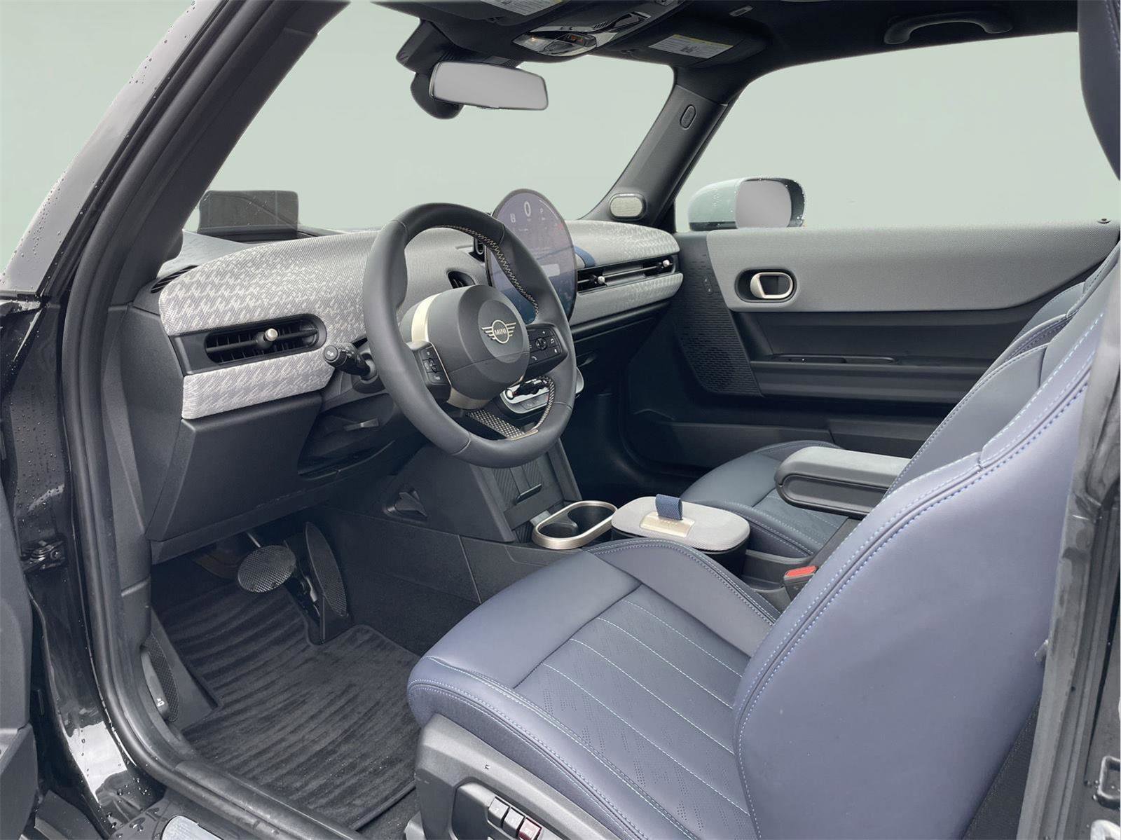 Used 2025 MINI Cooper S image 28