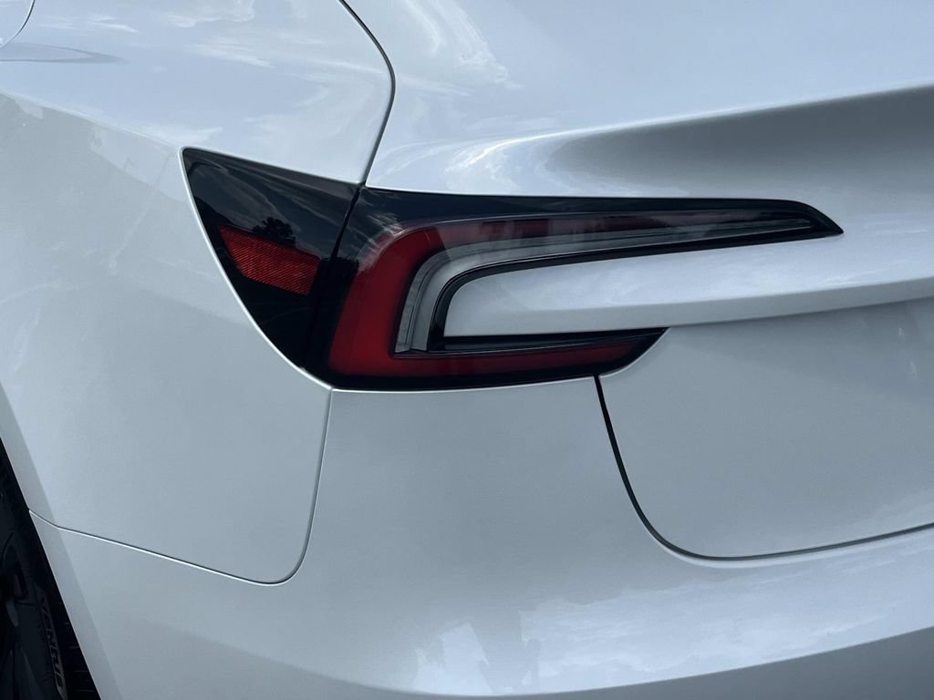 Used 2025 Tesla Model 3 Long Range RWD image 10