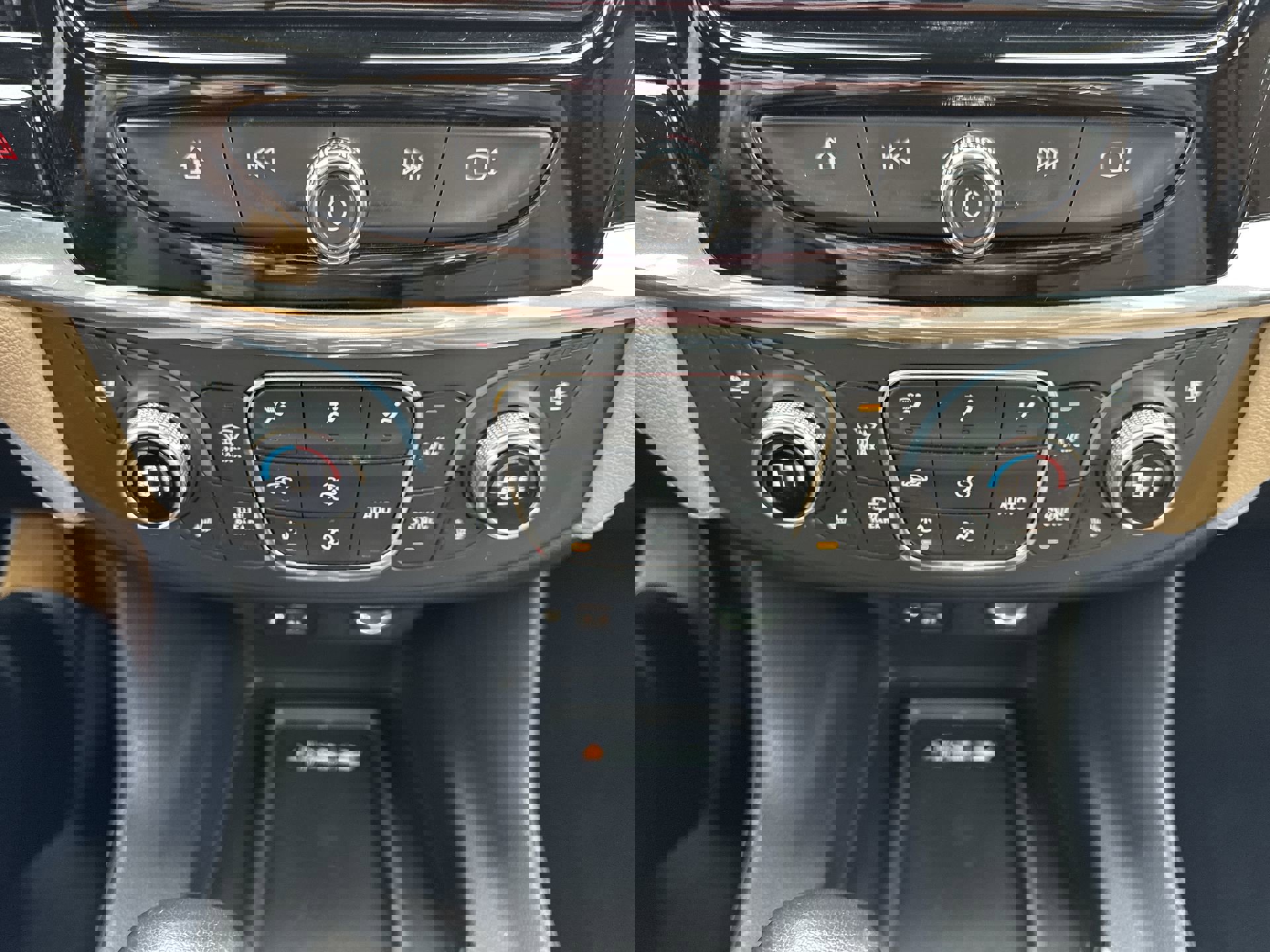 Used 2022 Chevrolet Traverse Premier w/ LPO, Floor Liner Package image 19