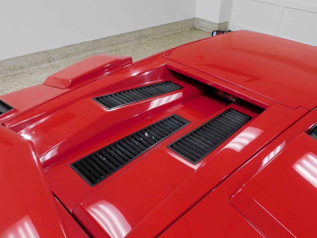 Used 1986 Lamborghini Countach Coupe image 30