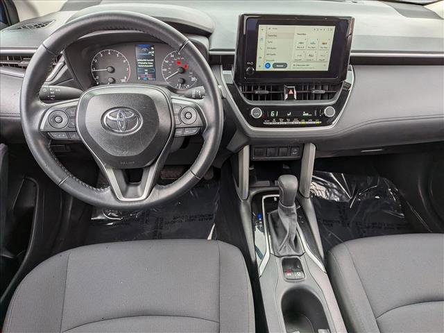 Used 2025 Toyota Corolla Cross LE image 15
