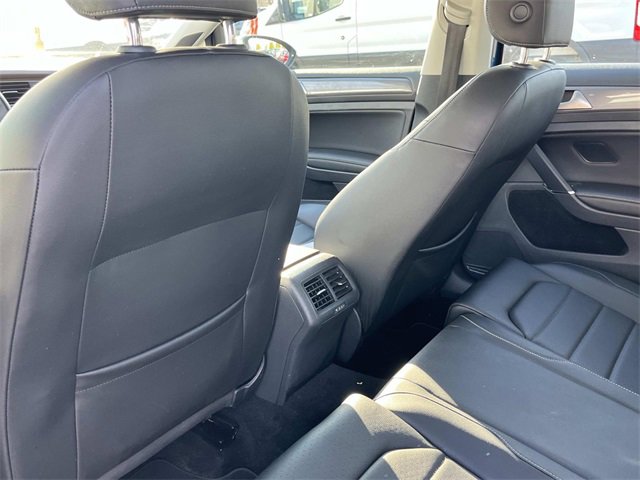 Used 2018 Volkswagen Golf Alltrack SEL image 18