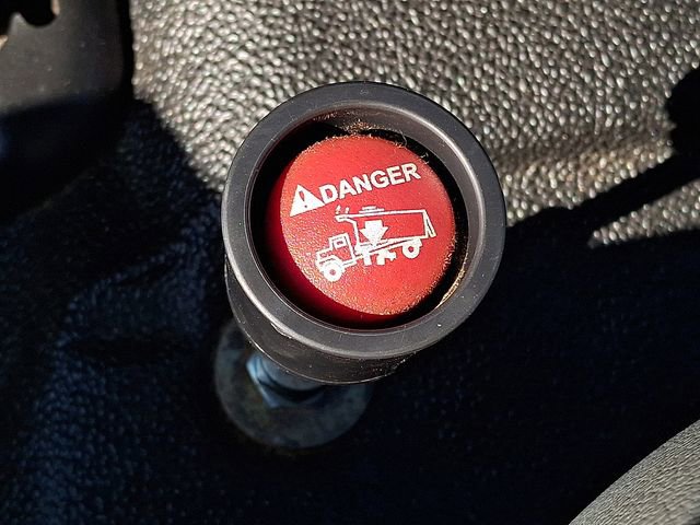 Used 2021 Ford F650 2WD Regular Cab Super Duty image 16