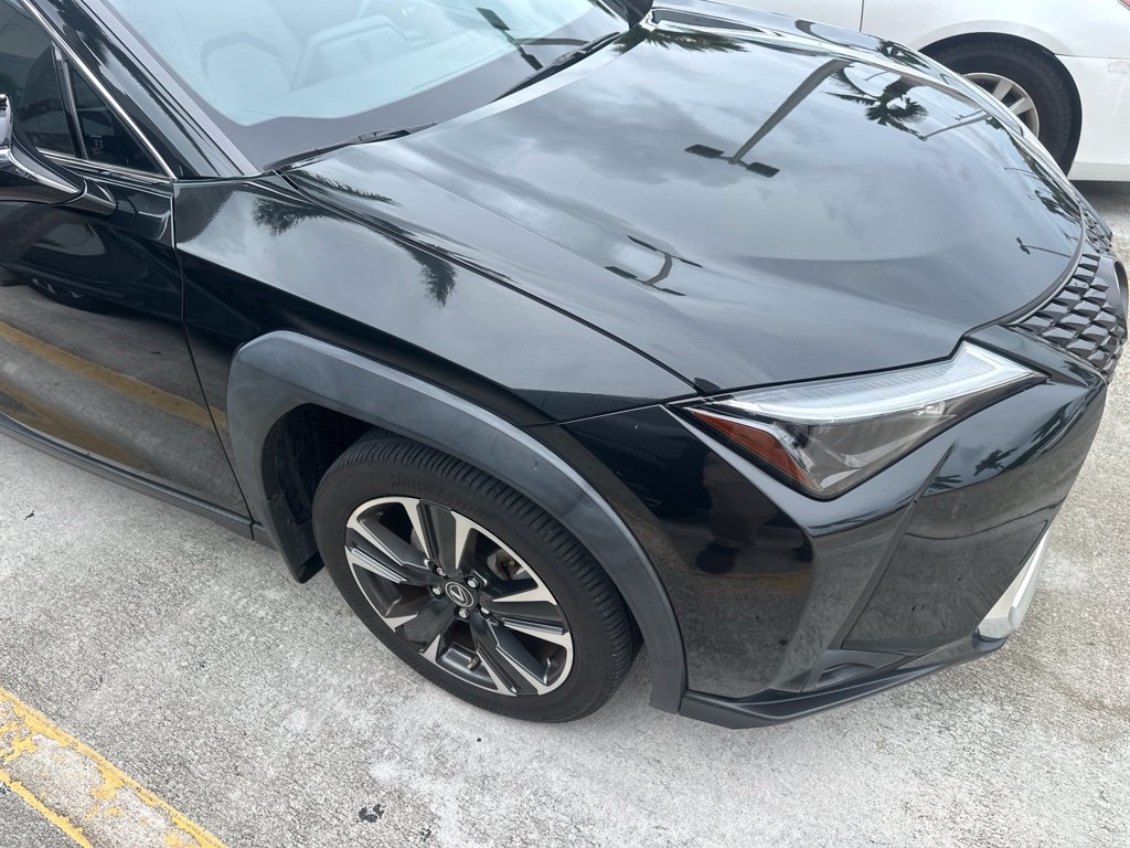 Certified 2024 Lexus UX 250h FWD image 7