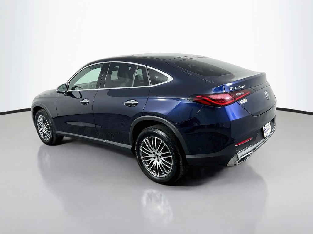 Used 2024 Mercedes-Benz GLC 300 4MATIC image 5