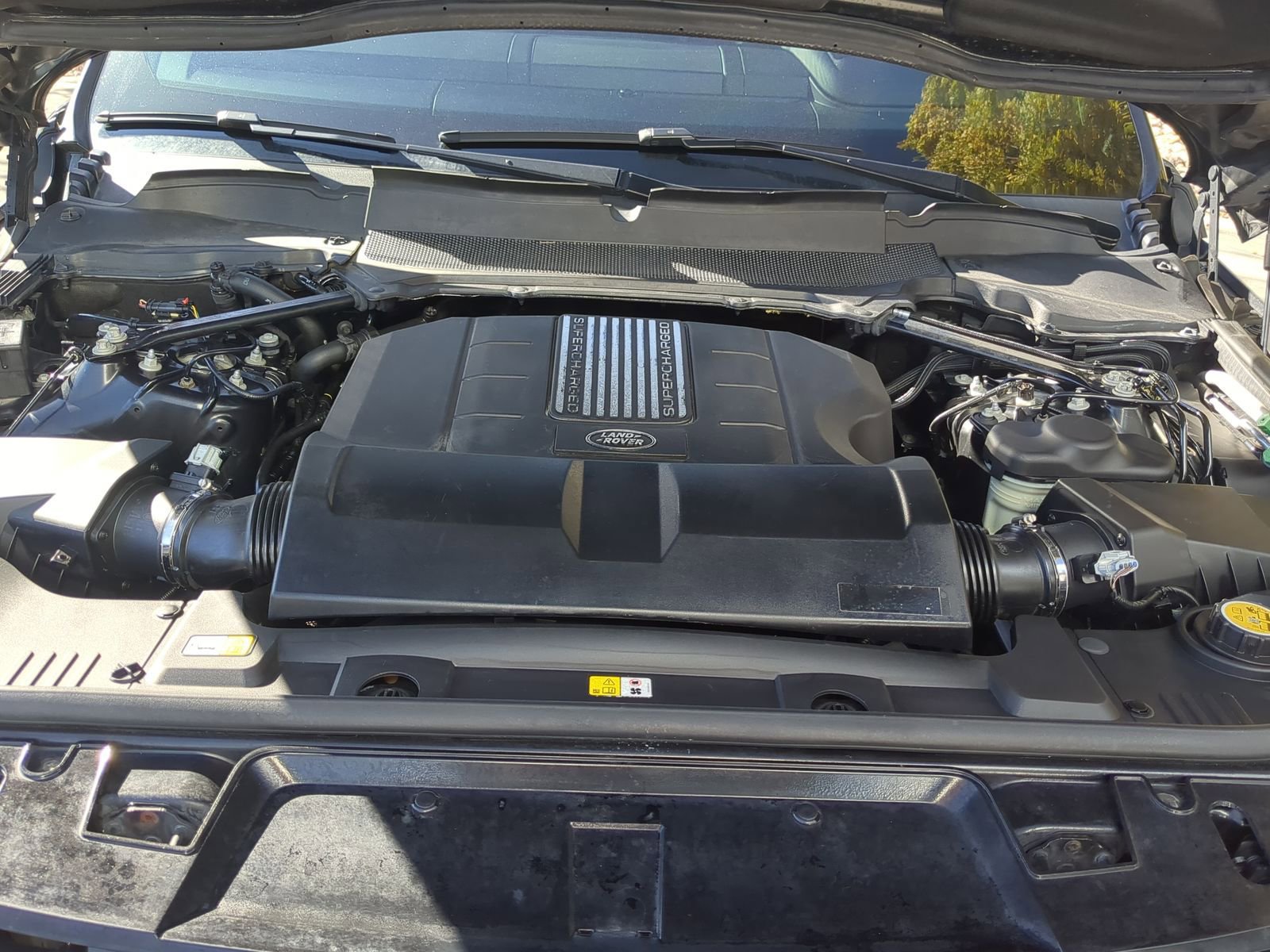 Used 2018 Land Rover Range Rover Sport Supercharged image 31