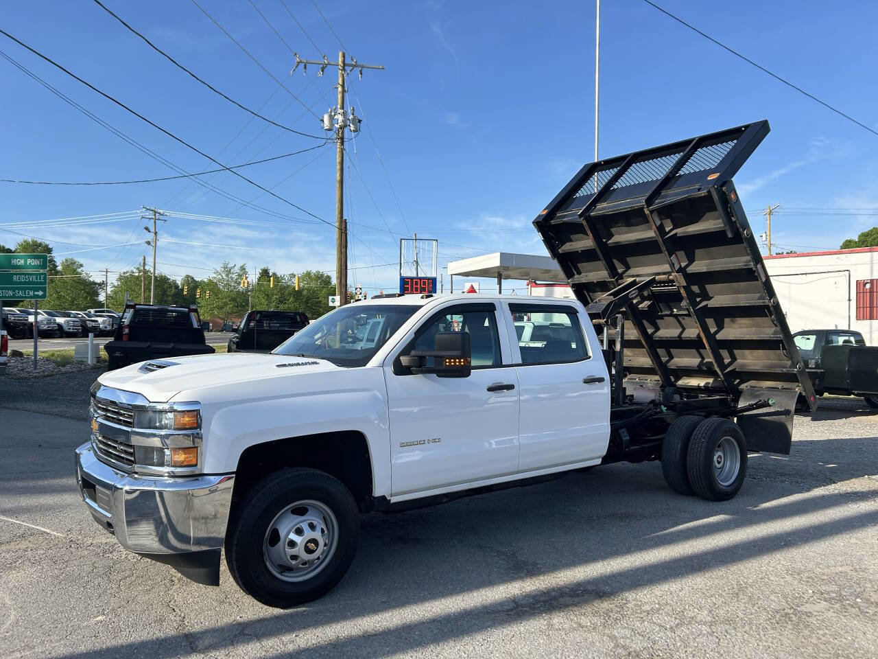 Used 2017 Chevrolet Silverado 3500 W/T w/ WT Convenience Package image 3