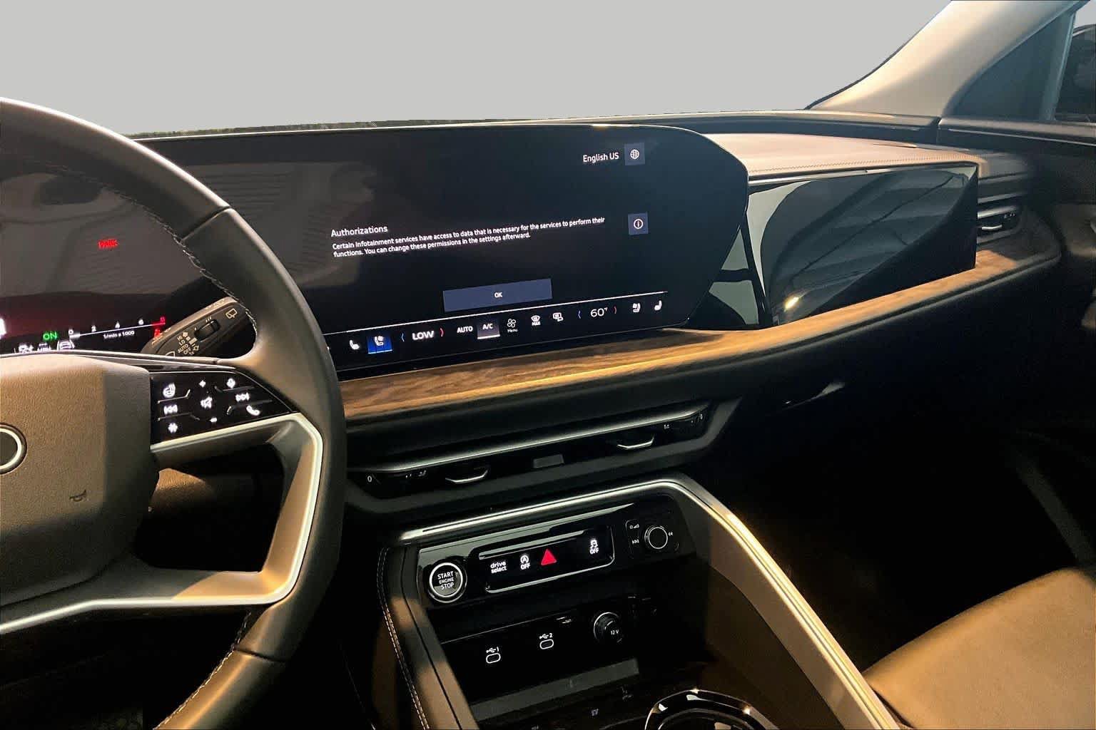 Certified 2025 Audi Q5 Premium AWD/4WD image 7