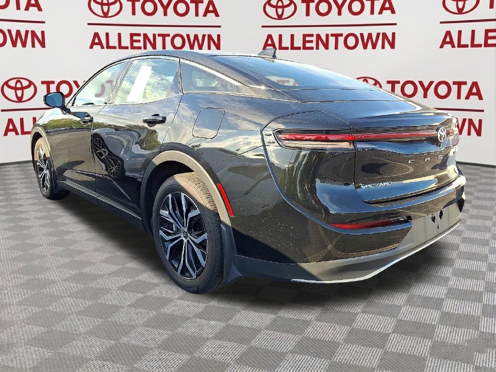 Used 2026 Toyota Crown AWD/4WD image 4