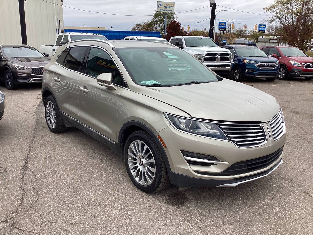 Used 2015 Lincoln MKC AWD w/ Equipment Group 102A Reserve image 8