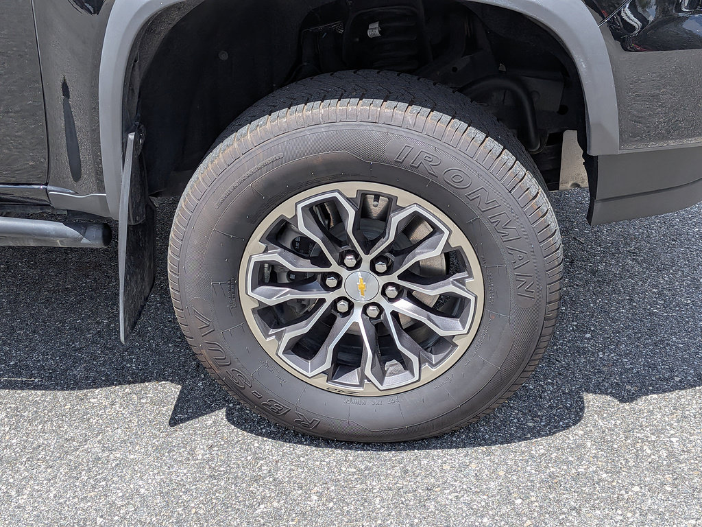 Certified 2022 Chevrolet Colorado ZR2 AWD/4WD image 10