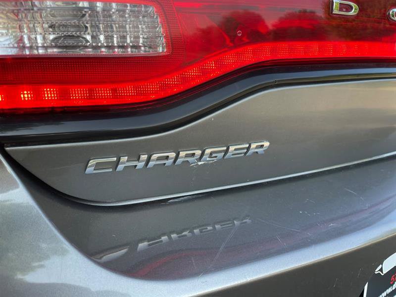 Used 2012 Dodge Charger R/T RWD image 32