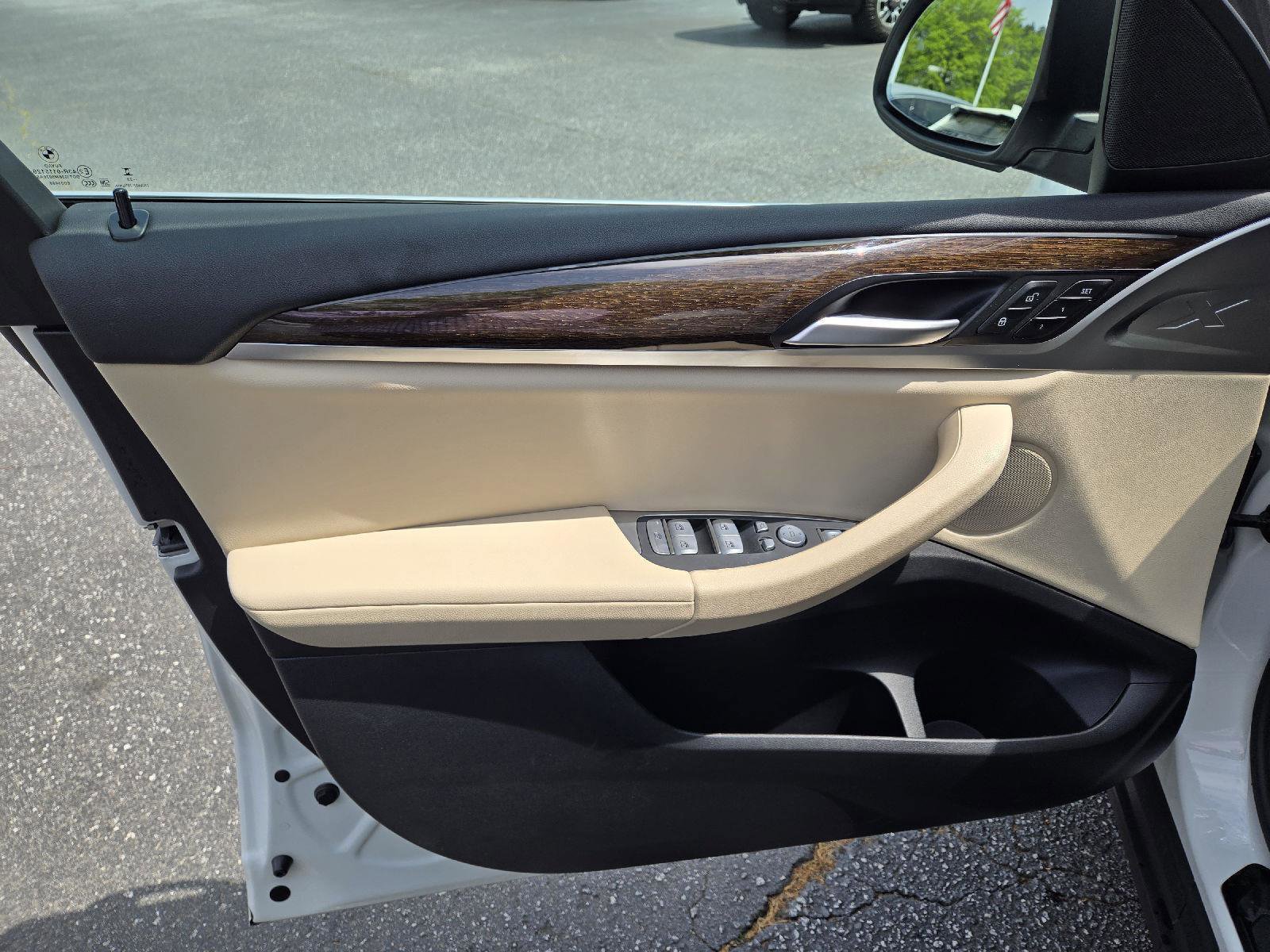 Used 2023 BMW X3 sDrive30i w/ Premium Package image 17