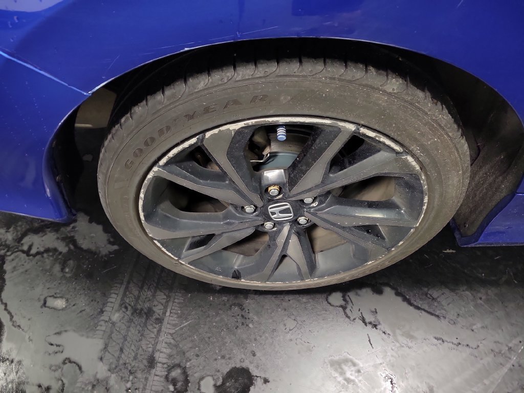 Used 2020 Honda Civic Sport image 11
