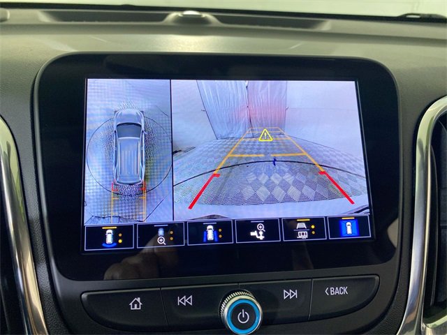 Used 2023 Chevrolet Equinox LT image 39