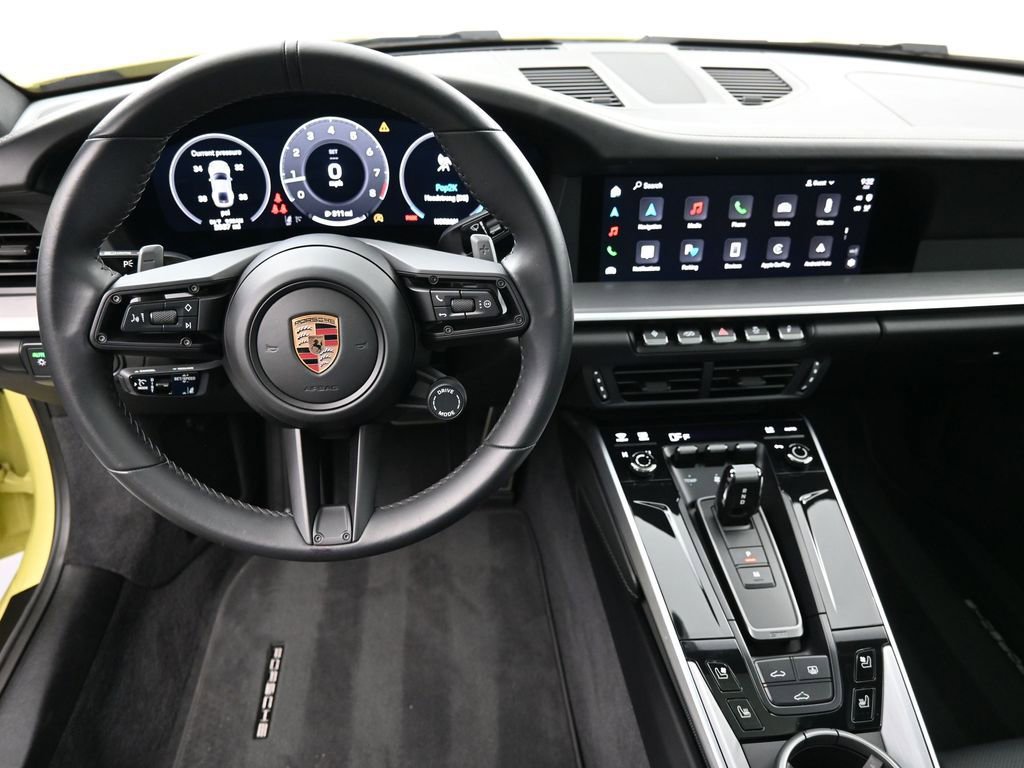 Certified 2025 Porsche 911 Carrera image 6