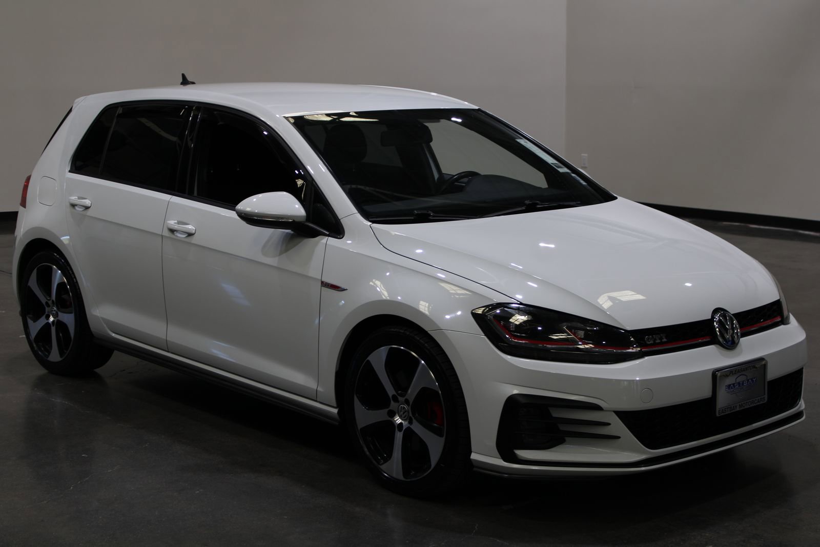 Used 2018 Volkswagen GTI S image 5