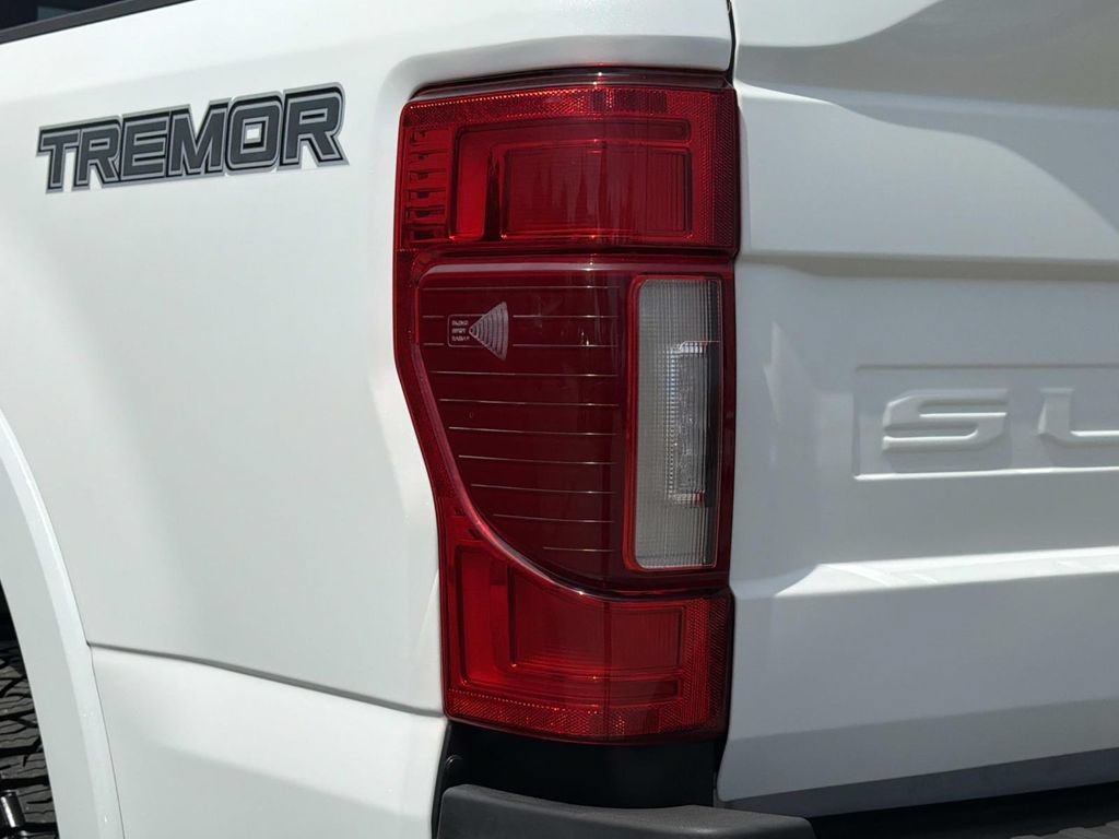 Used 2020 Ford F350 Lariat AWD/4WD image 7