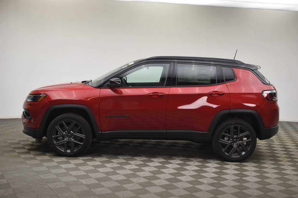 New 2026 Jeep Compass Limited w/ Sun, Sound & Navigation Group AWD/4WD image 13