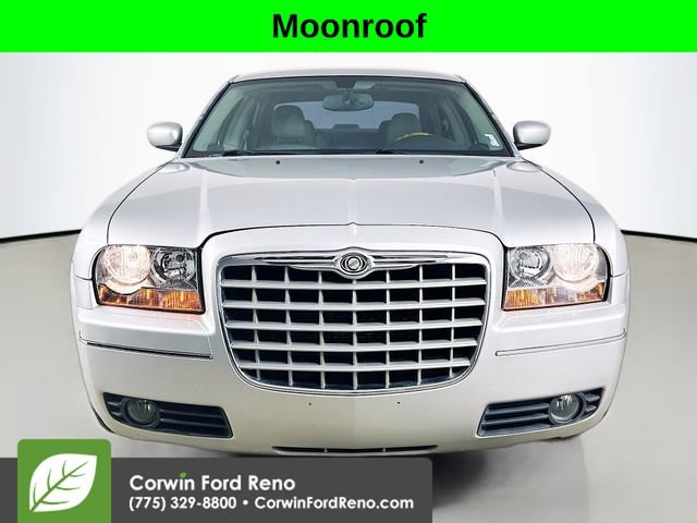 Used 2006 Chrysler 300 Touring w/ Luxury Group image 2