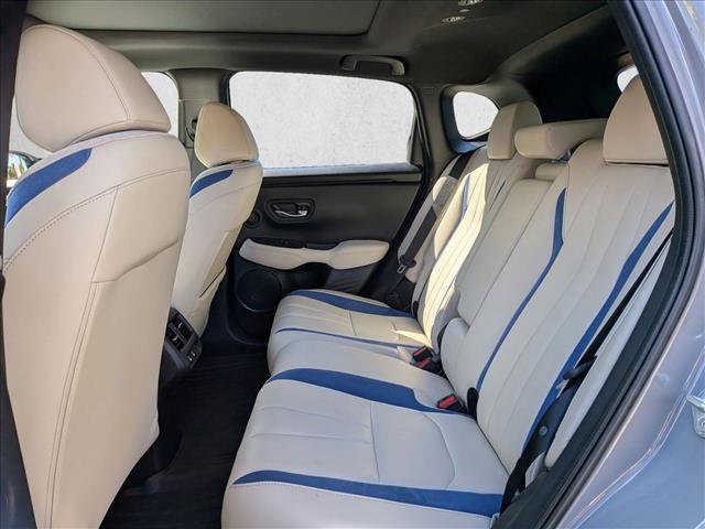 Certified 2025 Acura ADX A-Spec image 17