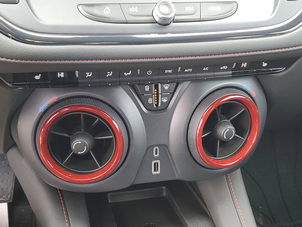 Certified 2023 Chevrolet Blazer RS w/ LPO, Floor Liner Package image 21