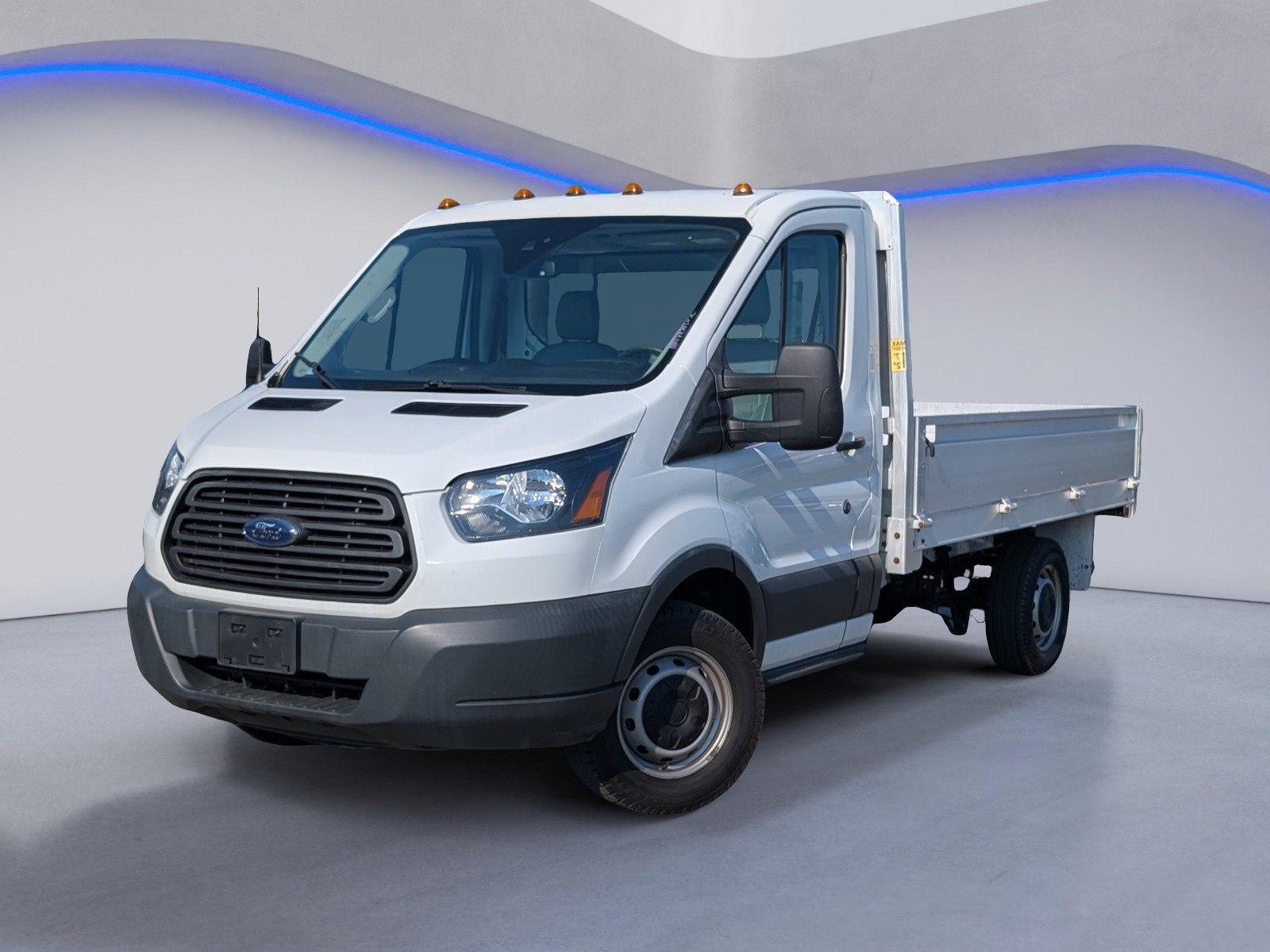 Used 2018 Ford Transit 250 138 RWD video 2