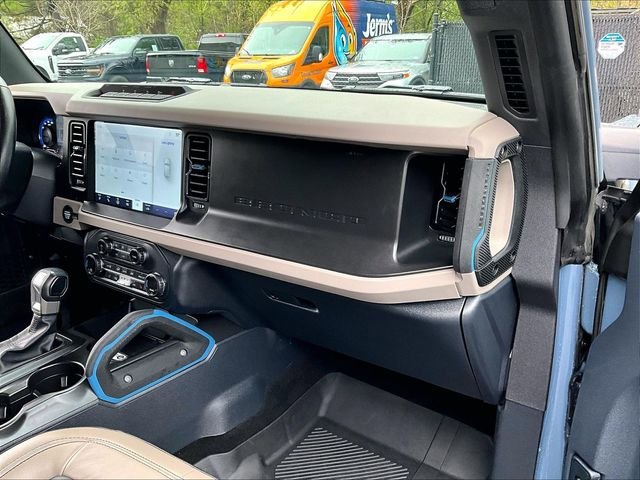 Used 2023 Ford Bronco Wildtrak AWD/4WD image 17