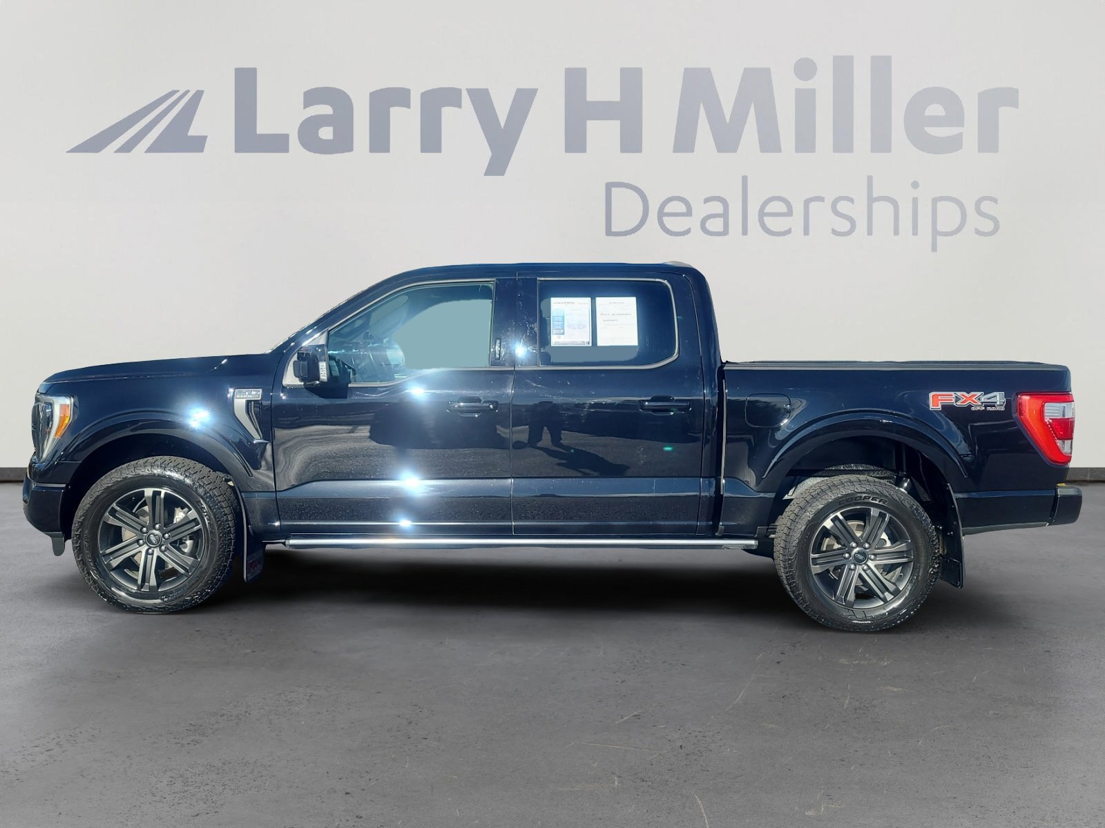 Certified 2022 Ford F150 Lariat w/ Equipment Group 502A High image 2