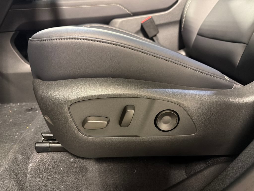 New 2026 GMC Acadia Elevation w/ Black Edition FWD image 24
