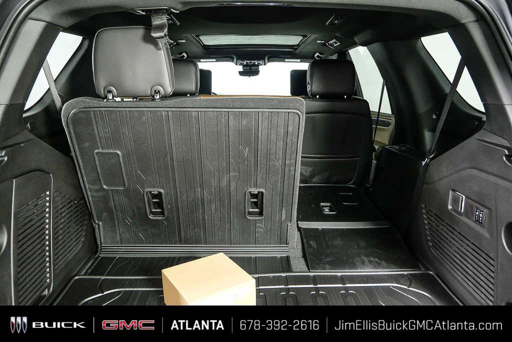 Certified 2026 GMC Yukon Denali Ultimate AWD/4WD image 34