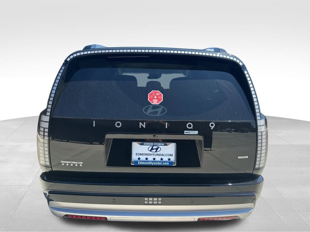 New 2026 Hyundai Ioniq 9 SEL image 8