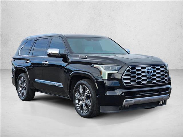 Used 2023 Toyota Sequoia Capstone image 3