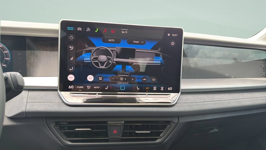 New 2026 Volkswagen Tiguan SE AWD/4WD image 22