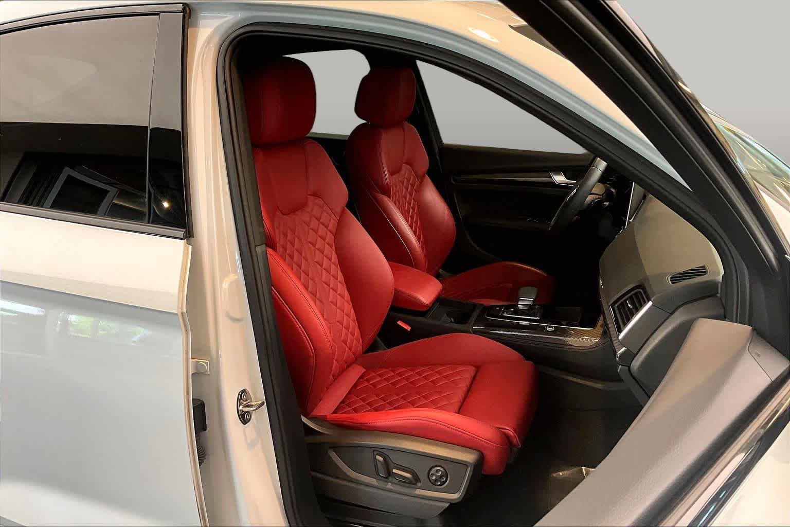 Used 2024 Audi SQ5 Premium Plus AWD/4WD image 9