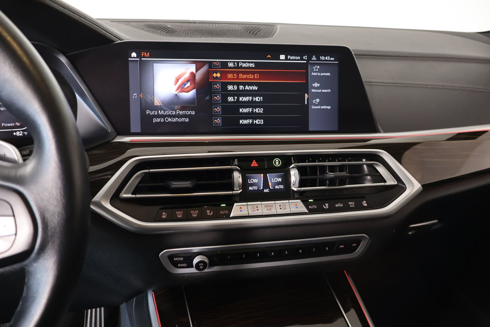 Used 2023 BMW X5 xDrive40i w/ Luxury Seating Package AWD/4WD image 5