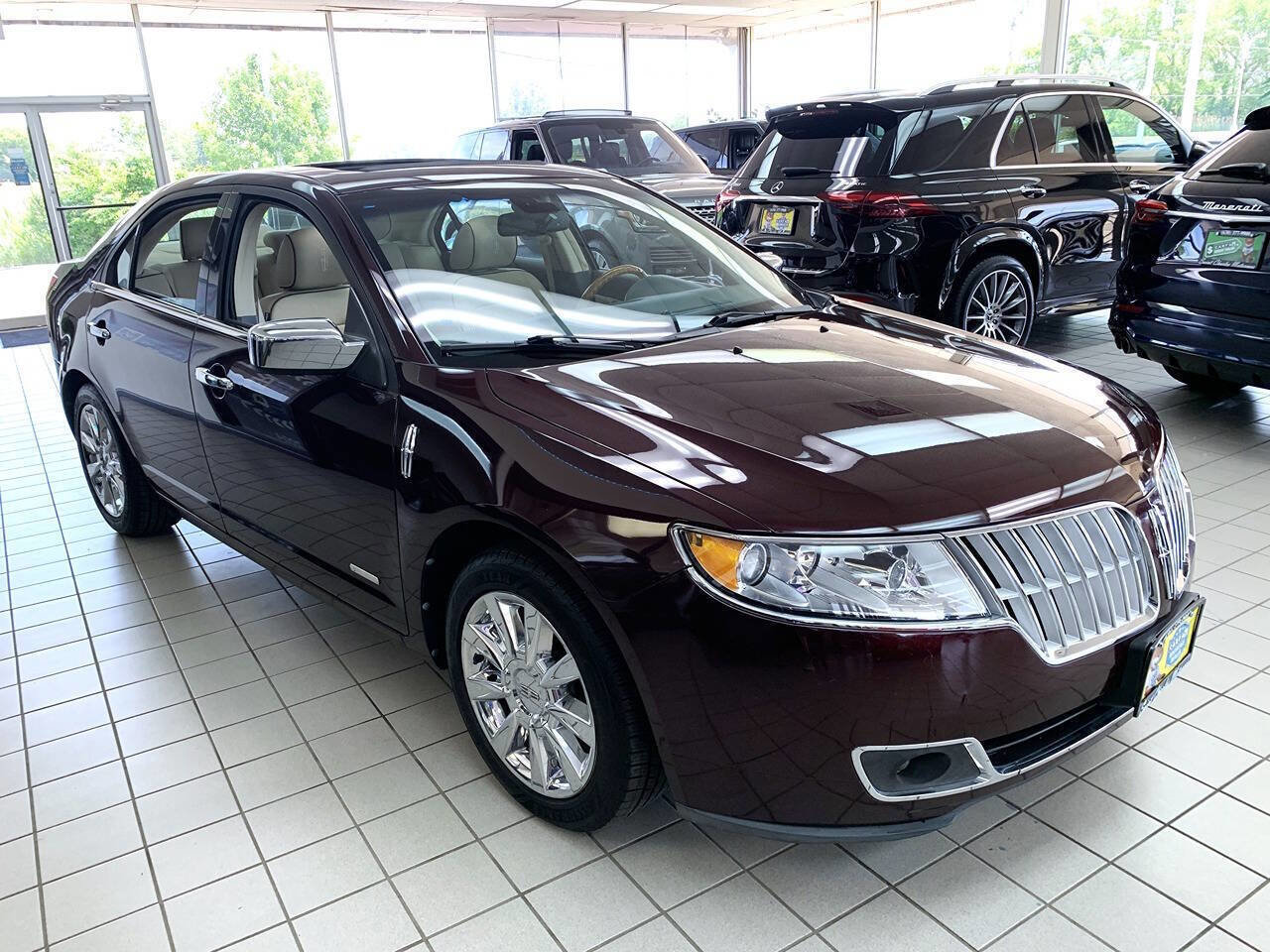 Used 2011 Lincoln MKZ Hybrid w/ 202A Rapid Spec Order Code FWD image 4