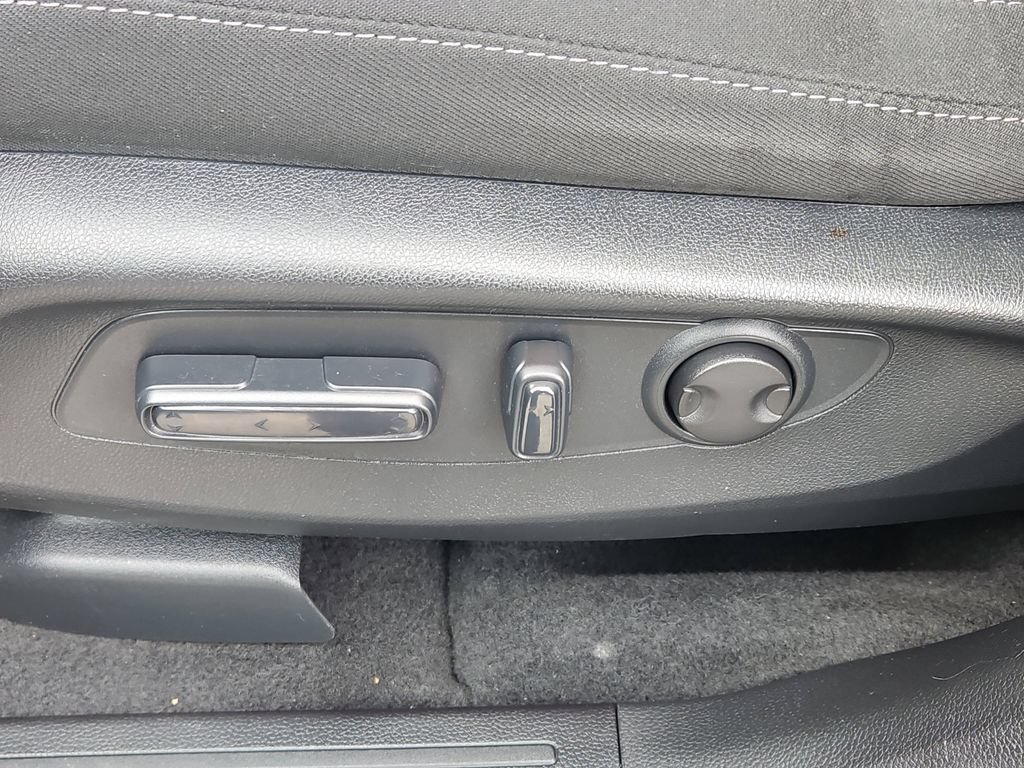 Certified 2024 Honda CR-V EX image 20