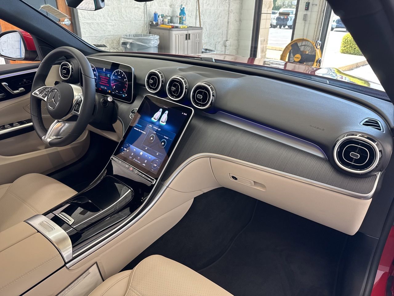 Used 2025 Mercedes-Benz C 300 Sedan image 51