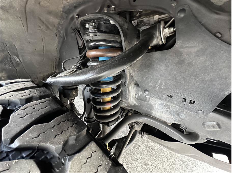 Used 2016 Toyota Tacoma TRD Off-Road AWD/4WD image 30
