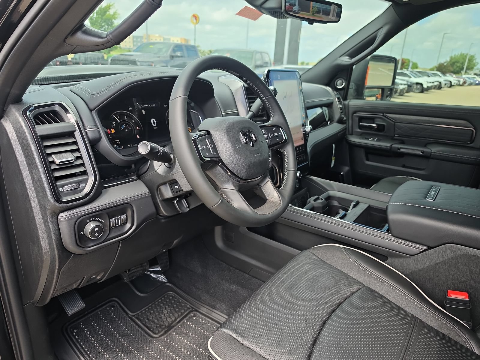 New 2026 RAM 3500 Limited AWD/4WD image 10