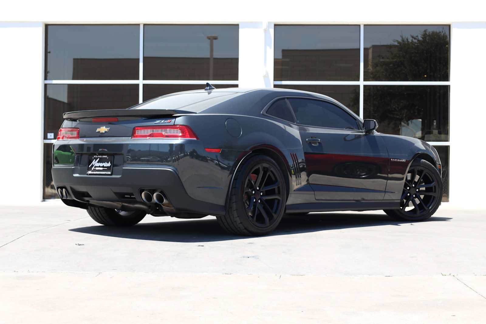 Used 2015 Chevrolet Camaro ZL1 RWD image 9