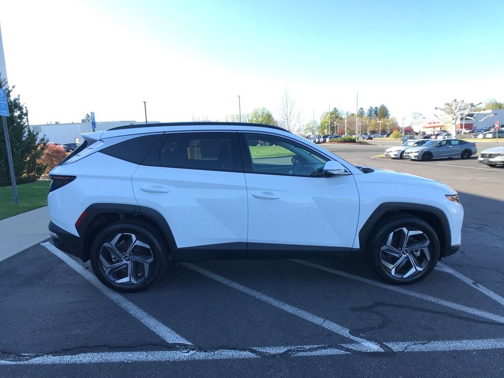 Used 2023 Hyundai Tucson Limited AWD/4WD image 16