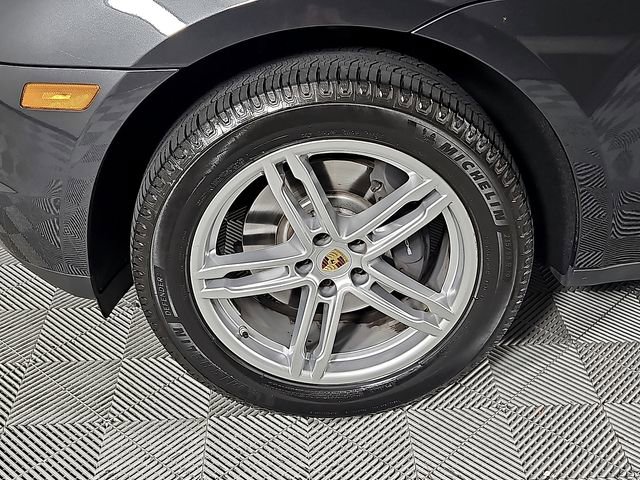 Used 2018 Porsche Macan AWD/4WD image 8