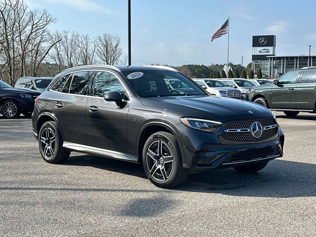 Certified 2025 Mercedes-Benz GLC 300 4MATIC 360° Tour