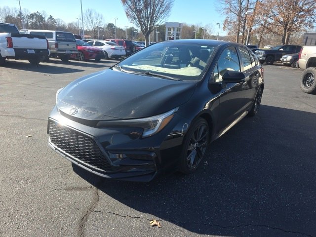 Used 2023 Toyota Corolla SE image 3