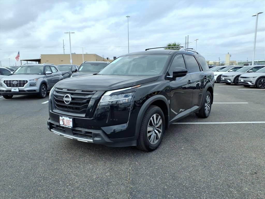 Used 2023 Nissan Pathfinder SL w/ Black Appearance Package