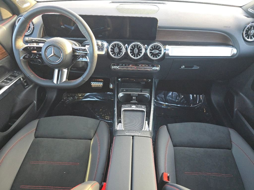 New 2026 Mercedes-Benz GLB 250 4MATIC image 21